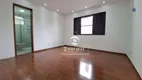 Foto 5 de Sobrado com 4 Quartos para venda ou aluguel, 237m² em Vila Bartira, Santo André