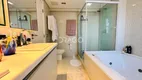 Foto 10 de Apartamento com 4 Quartos à venda, 160m² em Pina, Recife