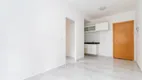 Foto 4 de Apartamento com 1 Quarto para alugar, 34m² em Centro, Curitiba