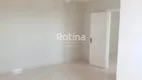 Foto 2 de Apartamento com 1 Quarto à venda, 40m² em Umuarama, Uberlândia