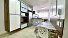 Foto 22 de Apartamento com 3 Quartos à venda, 188m² em Praia das Pitangueiras, Guarujá