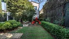 Foto 42 de Casa com 3 Quartos à venda, 493m² em Cidade Jardim, São Paulo
