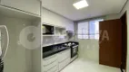 Foto 6 de Apartamento com 3 Quartos à venda, 99m² em Centro, Uberlândia