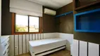 Foto 15 de Apartamento com 2 Quartos à venda, 74m² em Passo da Areia, Porto Alegre