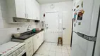 Foto 11 de Apartamento com 3 Quartos à venda, 94m² em Praia das Pitangueiras, Guarujá