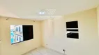 Foto 3 de Apartamento com 2 Quartos à venda, 70m² em Grageru, Aracaju