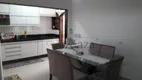 Foto 2 de Casa com 4 Quartos para alugar, 160m² em Jardim Portugal, São José dos Campos