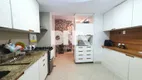 Foto 9 de Apartamento com 3 Quartos à venda, 120m² em Humaitá, Rio de Janeiro