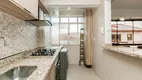 Foto 10 de Apartamento com 2 Quartos à venda, 61m² em Vila Ipiranga, Porto Alegre