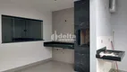 Foto 21 de Casa com 3 Quartos à venda, 127m² em Aclimacao, Uberlândia