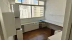 Foto 10 de Apartamento com 3 Quartos à venda, 230m² em Higienópolis, São Paulo