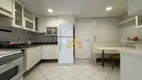 Foto 22 de Apartamento com 3 Quartos à venda, 184m² em Pitangueiras, Guarujá