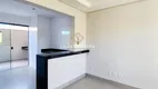 Foto 3 de Apartamento com 2 Quartos à venda, 72m² em Santa Mônica, Uberlândia