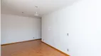 Foto 3 de Apartamento com 3 Quartos à venda, 75m² em Ipanema, Porto Alegre