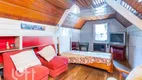 Foto 28 de Casa com 5 Quartos à venda, 300m² em Rio Branco, Porto Alegre