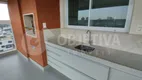 Foto 6 de Apartamento com 3 Quartos para alugar, 190m² em Lidice, Uberlândia