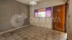 Foto 21 de Casa com 3 Quartos para alugar, 189m² em Santa Mônica, Uberlândia