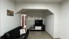 Foto 19 de Casa com 3 Quartos à venda, 210m² em São Jorge, Uberlândia