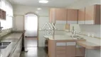 Foto 8 de Apartamento com 4 Quartos à venda, 220m² em Campo Belo, São Paulo