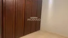 Foto 16 de Casa com 5 Quartos à venda, 200m² em Marta Helena, Uberlândia