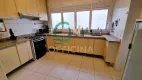 Foto 8 de Apartamento com 4 Quartos para alugar, 210m² em Gonzaga, Santos