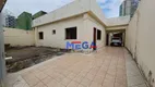Foto 2 de Casa com 3 Quartos para alugar, 204m² em Joaquim Tavora, Fortaleza