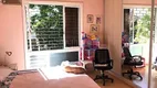 Foto 25 de Casa com 4 Quartos à venda, 300m² em Rio Branco, Porto Alegre