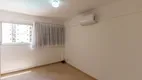 Foto 2 de Apartamento com 3 Quartos para alugar, 125m² em Itaim Bibi, São Paulo