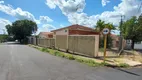 Foto 3 de Casa com 2 Quartos à venda, 200m² em Vila Yamada, Araraquara