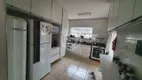 Foto 5 de Casa de Condomínio com 4 Quartos à venda, 200m² em Vila Altinópolis, Bauru