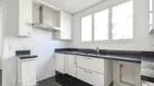 Foto 15 de Apartamento com 3 Quartos à venda, 240m² em Itaim Bibi, São Paulo