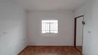 Foto 5 de Casa com 3 Quartos para alugar, 90m² em Presidente Roosevelt, Uberlândia