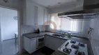 Foto 9 de Apartamento com 3 Quartos à venda, 240m² em Higienópolis, São Paulo