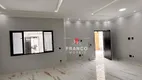 Foto 2 de Sobrado com 3 Quartos à venda, 250m² em Vila Caicara, Praia Grande