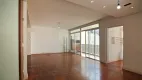 Foto 2 de Apartamento com 3 Quartos à venda, 210m² em Higienópolis, São Paulo