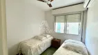 Foto 14 de Apartamento com 4 Quartos para alugar, 140m² em Pitangueiras, Guarujá