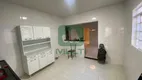 Foto 2 de Casa com 4 Quartos para alugar, 250m² em Santa Mônica, Uberlândia