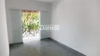 Foto 5 de Sobrado com 6 Quartos à venda, 261m² em Jardim Santa Clara, Taubaté