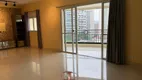 Foto 2 de Apartamento com 2 Quartos para alugar, 157m² em Moema, São Paulo