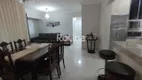 Foto 3 de Apartamento com 3 Quartos à venda, 96m² em Santa Mônica, Uberlândia