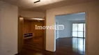 Foto 4 de Apartamento com 4 Quartos à venda, 383m² em Pacaembu, São Paulo