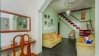 Foto 2 de Casa com 6 Quartos à venda, 242m² em Higienópolis, Porto Alegre