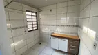 Foto 6 de Apartamento com 2 Quartos à venda, 48m² em Jardim Maria Celina, Londrina