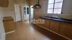 Foto 8 de Casa com 3 Quartos para alugar, 301m² em Santa Maria, Uberlândia