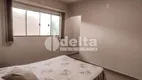 Foto 6 de Casa com 3 Quartos à venda, 159m² em Jardim das Palmeiras, Uberlândia