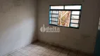 Foto 8 de Casa com 4 Quartos à venda, 100m² em Santa Maria, Uberlândia