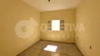 Foto 2 de Casa com 3 Quartos à venda, 250m² em Santa Mônica, Uberlândia