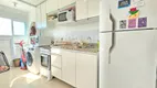 Foto 10 de Apartamento com 2 Quartos à venda, 52m² em Humaitá, Porto Alegre