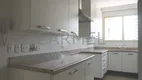 Foto 12 de Apartamento com 2 Quartos para alugar, 208m² em Itaim Bibi, São Paulo