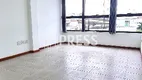 Foto 2 de Sala Comercial para alugar, 30m² em Passo da Areia, Porto Alegre